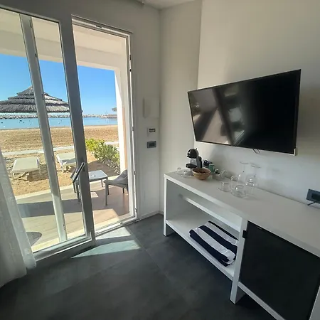 Marina Boutique
